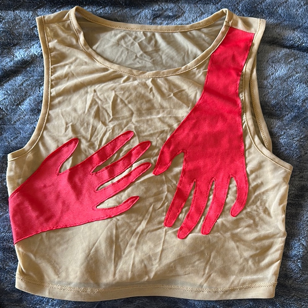 Stylish Tan and Red Women's Crop Top